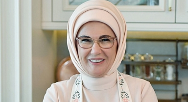 Emine Erdoğan'ın 'İtibarının Zedelenmemesi' İçin Haberlere Yargı Sansürü