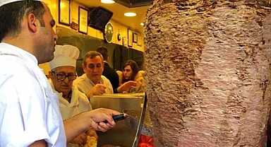 Esnafın Yeni Kâbusu: Kaçak Göçmen İşçiler Örgütlenip Daha Fazla Ücret İstemeye Başladı