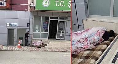 Isparta'da Bir Esnaf AKP'li Belediye Önünde Ölüm Orucuna Başladı 