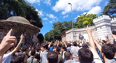 İstanbul'da Dincilerden LGBTi Etkinliğine Karşı Protesto
