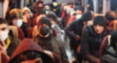 Kaçaklara Yönelik Reklamlar: 'Deportlu Yabancıları Tedavi Vizesiyle Getirtiyoruz'