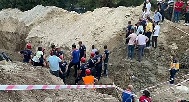 Manisa'da Su Hattı Kazı Çalışmasında Göçük