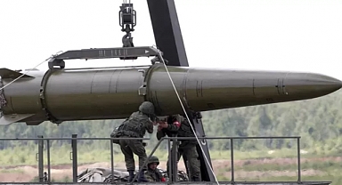 Rus Diktatörü Putin, Belarus'a Nükleer Füze Gönderme Sözü Verdi