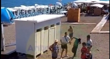 Soyunma Kabinindeki Kadınları Fotoğraflayan Yabancı Uyruklu Şahıs Dayak Yedi