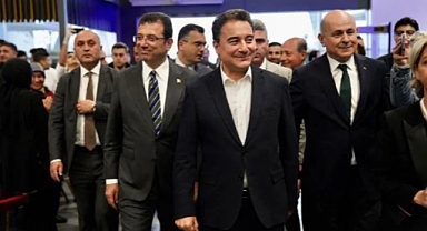 Yardımcısı Açıkladı: Ali Babacan Altılı Masaya Aday Olarak 4 İsmi Önerecek