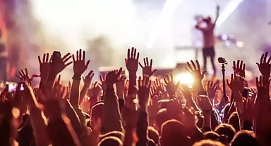 Yöneylem Anketi: Türk Halkı İptal Edilen Konserler ve Festivallerle İlgili Ne Düşünüyor?