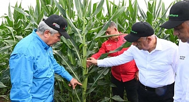 AKP'li Tarım Bakanı, Tarım Yapılacak Toprak Bakmak İçin Venezuela'ya Gitti