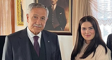 Bülent Arınç'ın Yeğeni Demokrat Parti'ye Katıldı