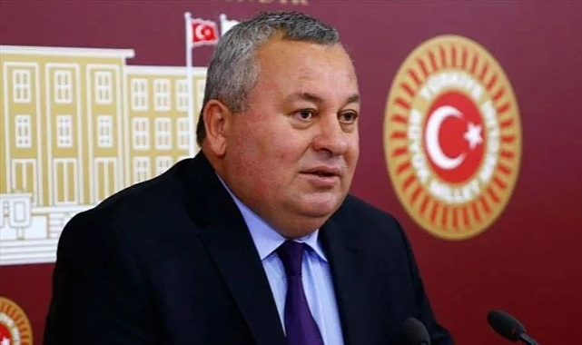 Cemal Enginyurt, Demokrat Parti'deki Görevinden Alındı