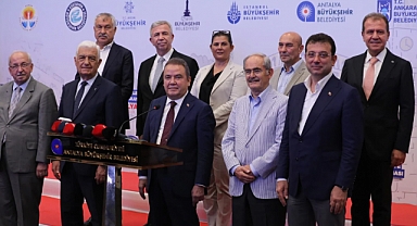 CHP'li 11 Büyükşehir Belediye Başkanı Hükümete Seslendi