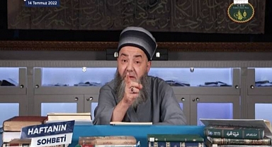 Cübbeli Ahmet Diyanet'i Bir Daha Uyardı: Camileri Vermişsiniz Vahhabilerin Eline, İçten Dıştan Altımızı Oyuyorlar