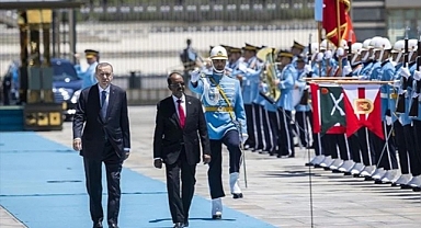 Erdoğan: Son 10 Yılda Somali'ye 1 Milyar Dolardan Fazla Yardım Yaptık