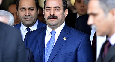 Fetullahçı Hain Zekeriya Öz Yurt Dışına Kaymakamın Arabasıyla Kaçmış