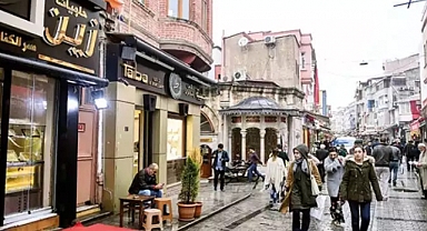 Göç İdaresi, İstanbul'da İkamet Eden Yabancı Uyruklu Sayısını Açıkladı
