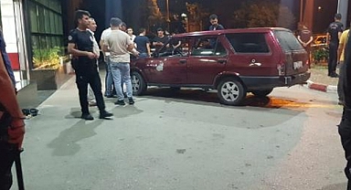 İskenderun'da Seyir Halindeki Araca Silahlı Saldırı Düzenlendi