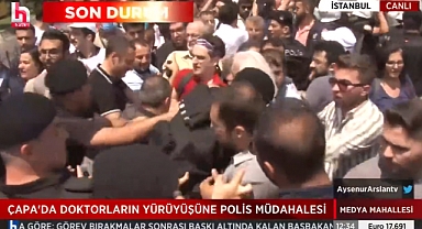 İstanbul'da Sağlıkta Şiddete Karşı Çıkan Doktorların Eylemine Polis Müdahalesi