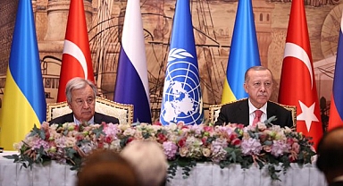 İstanbul'daki Tahıl Zirvesinde İmzalar Atıldı
