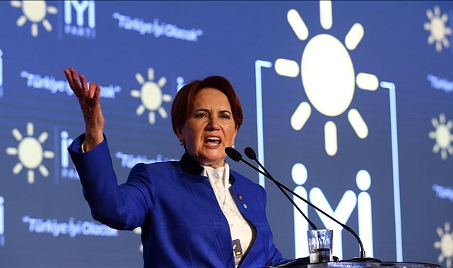 İYİ Parti Lideri Akşener'den Beşli Çeteden Valizle Dolar Aldığı İddiasına Suç Duyurusu