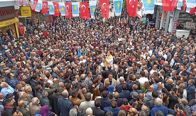 Meral Akşener'e Ordu Aybastı'da Büyük İlgi