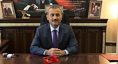Ordu Valisi Tuncay Sonel 1 Milyon Lira Ödeyerek 'Güreş Ağası' Oldu