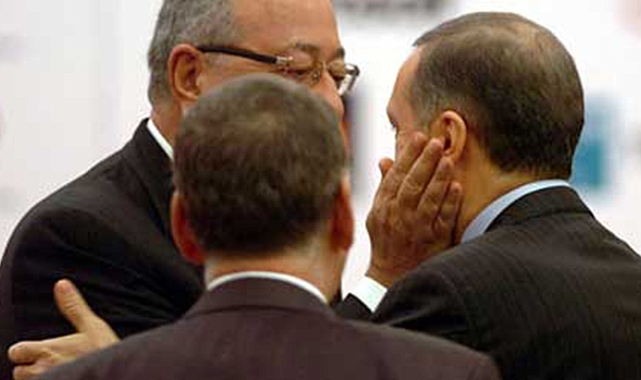 Sabah Yazarı Barlas: Yaşananlar Kötü Gibi Görünse de Aslında 'F-35 Belasından Nasıl Kurtulduğumuzu' Anlıyoruz