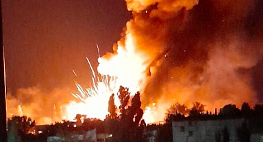 Ukrayna Ordusu, Rusya'nın Herson'daki Cephaneliğini Vurdu