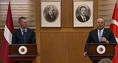 AKP'li Bakan Çavuşoğlu'ndan Suriye Açıklaması: Sözlerimi Çarpıttılar