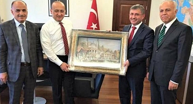 AKP'li Üsküdar Belediye Başkanı'nın Arkadaşına Rekor İhale İddiası