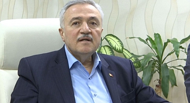 AKP'li Zülfü Demirbağ: Bütün Avrupa Bir Araya Gelse 25 Bin Konutu 2 Senede Yapıp Teslim Edemezdi