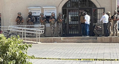 Antalya Kepez'de Bir Banka Müdürü Rehin Alındı: Saldırgan Teslim Oldu