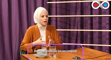 Canlı Yayında 'Donat' Diye Bağıran Pelin Hürman: 1400 Cin Kavmini Komutlandırıyorum