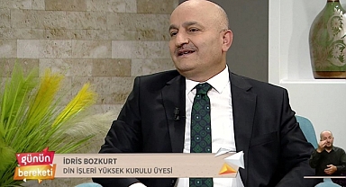 Diyanet: Kadınların Giydiği Tayt Şeklinde Pantolon Din Kuralı İhlalidir