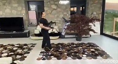 Kendini Mehdi İlan Eden Tuncer Çiftçi Uzun Namlulu Silahlarla Video Paylaştı