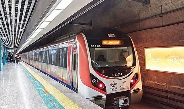 Marmaray'da Hafta Sonu Sefer Saatleri Uzatıldı