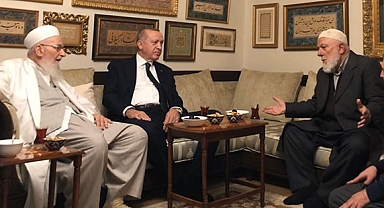 MetroPoll Araştırma: AKP Seçmenlerinin Yarısından Fazlası Cemaat ve Tarikatların Devletteki Varlığını 'Tehlikeli' Buluyor