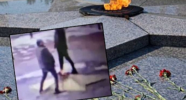 Rusya'da 3 Türk, 2. Dünya Savaşı Anısına Yapılan 'Sönmeyen Ateş' Anıtına İşedi
