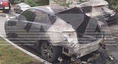 Rusya Genelkurmay Başkan Yardımcısının Aracı Yakıldı: 65 Yaşındaki Kadın Gözaltına Alındı