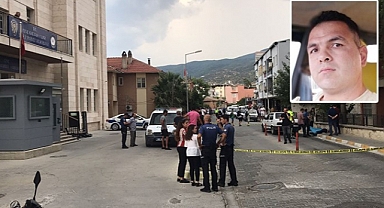 Tartıştığı Kişiyi Öldürüp Emniyet Müdürlüğü Önünde İntihar Etti