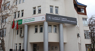 Tunceli Gençlik Hizmetleri Müdürü Atatürk'e Hakaret Etti