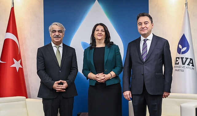 Ünlü Anketçiden Kulis: HDP Kapatılırsa Seçime DEVA Partisi Listelerinden Girilecek