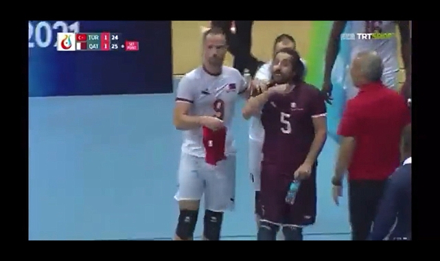 Voleybol Maçında Türk Sporculara Kafa Kesme Hareketi Yapan Katarlı İçin Açıklama 4 Gün Sonra Geldi