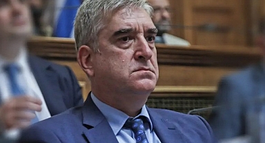 Yunanistan'da Telefon Dinleme Skandalı: İstihbarat Teşkilatı Başkanı İstifa Etti