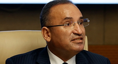 AKP'li Adalet Bakanı Bekir Bozdağ Baroları Hedef Aldı