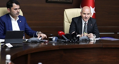 AKP'li Bakanlar Soylu ve Kurum Sel Felaketinin Yaşandığı Pakistan'a Gidiyor