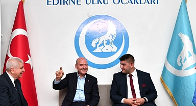 AKP'li İçişleri Bakanı Süleyman Soylu, Edirne Ülkü Ocakları'nda