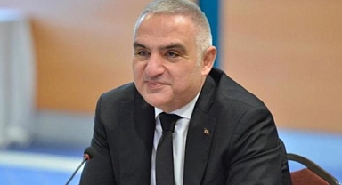 Bakan Ersoy'dan Yaz Tatiline Çıkamayan Vatandaşa Tatil Önerisi: Kışın Çıksınlar