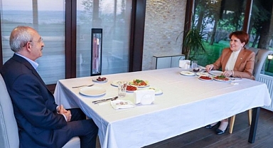 Deniz Zeyrek Uyardı: Muhalefet Liderleri Derhal Son Vermezse Kendini Gerçekleştirecek Kehanet