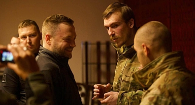 Esir Azov Komutanları İade Edildi: Savaşın Sonuna Kadar Türkiye'de Kalacaklar