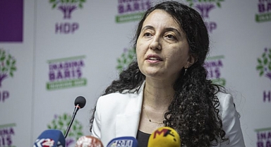 HDP'den Akşener'e: Hiçbir HDP'li Senin Olduğun Masaya Gelmez, Halk Seni 90'ların Karanlığından Tanıyor