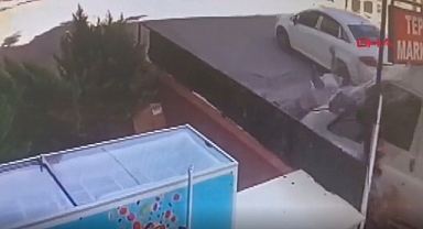 Karısını Taciz Eden Şahsı Minibüsle Ezdi